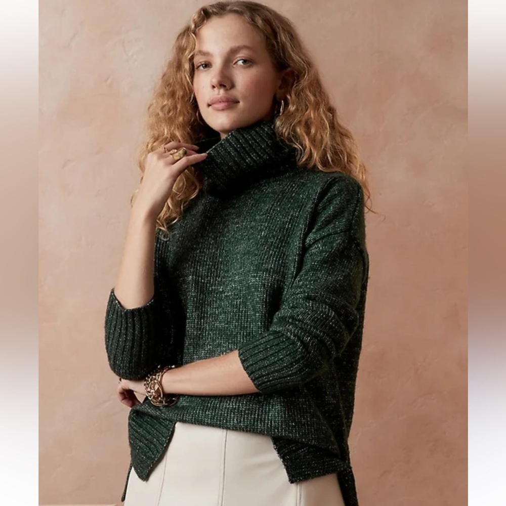 Banana  republic repreve womens green mock neck sweater size S